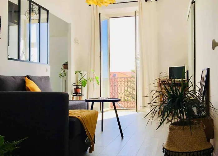 Charming In The Heart Of Semesterbostad *